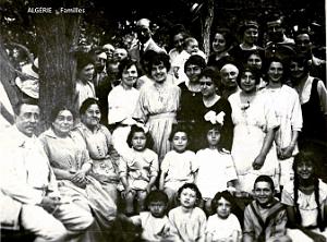 ALGERIE - FAMILLES